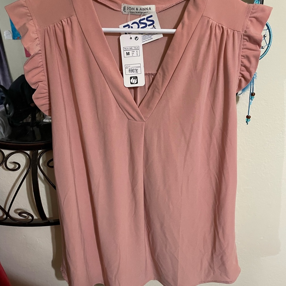 Brand new beautiful top- doesn’t fit